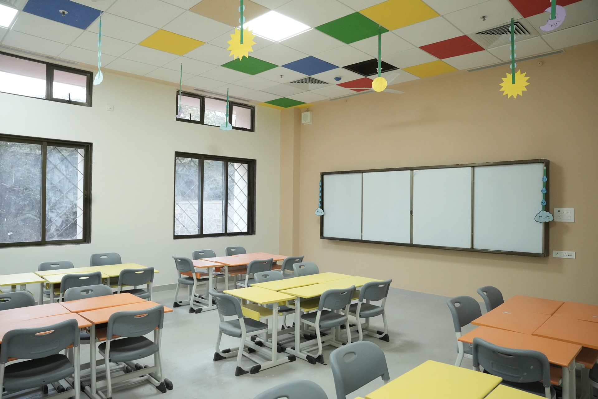 Singhania International School Banner